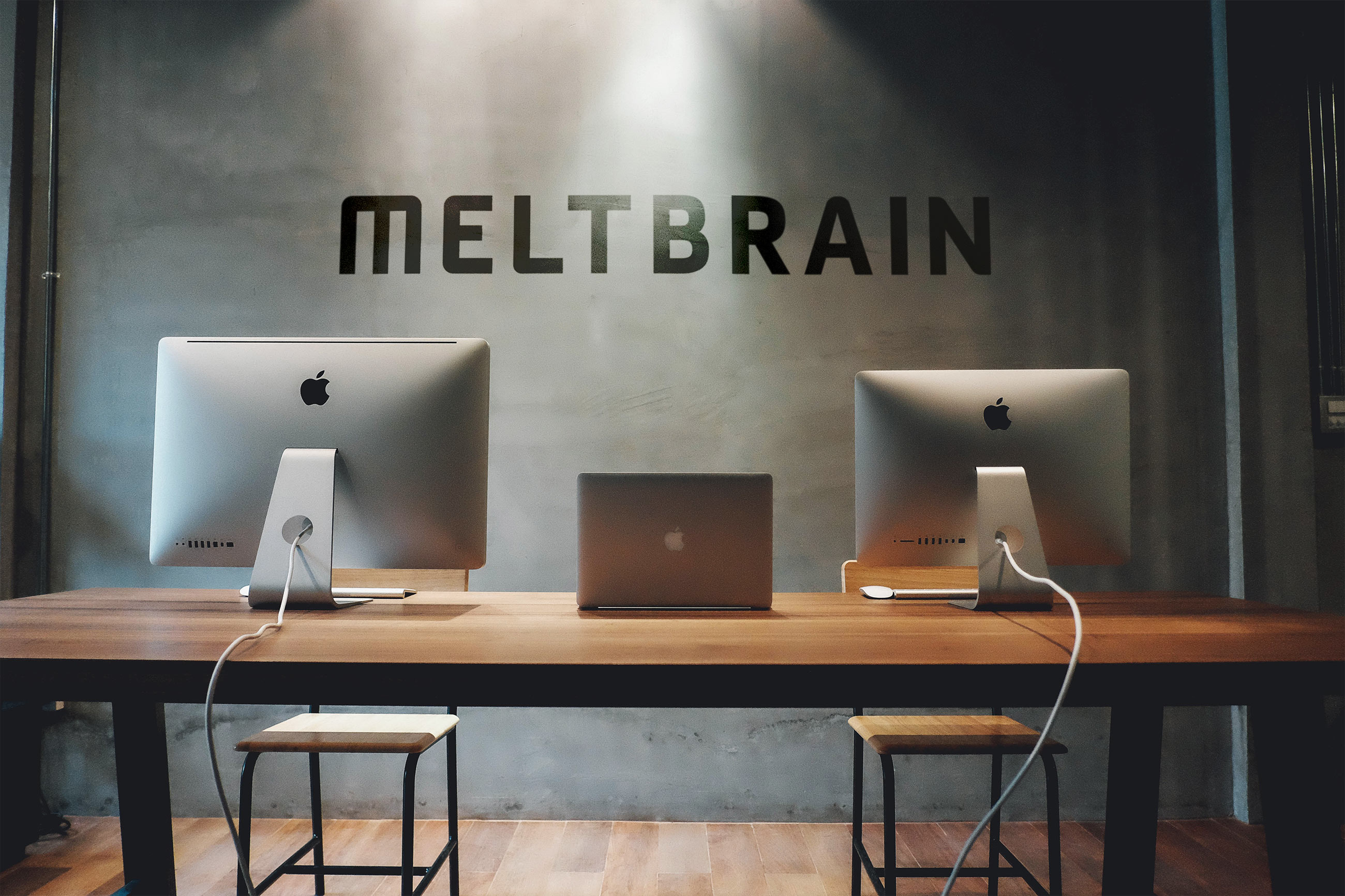 Melt-Brain_Interior2_socialmosaic